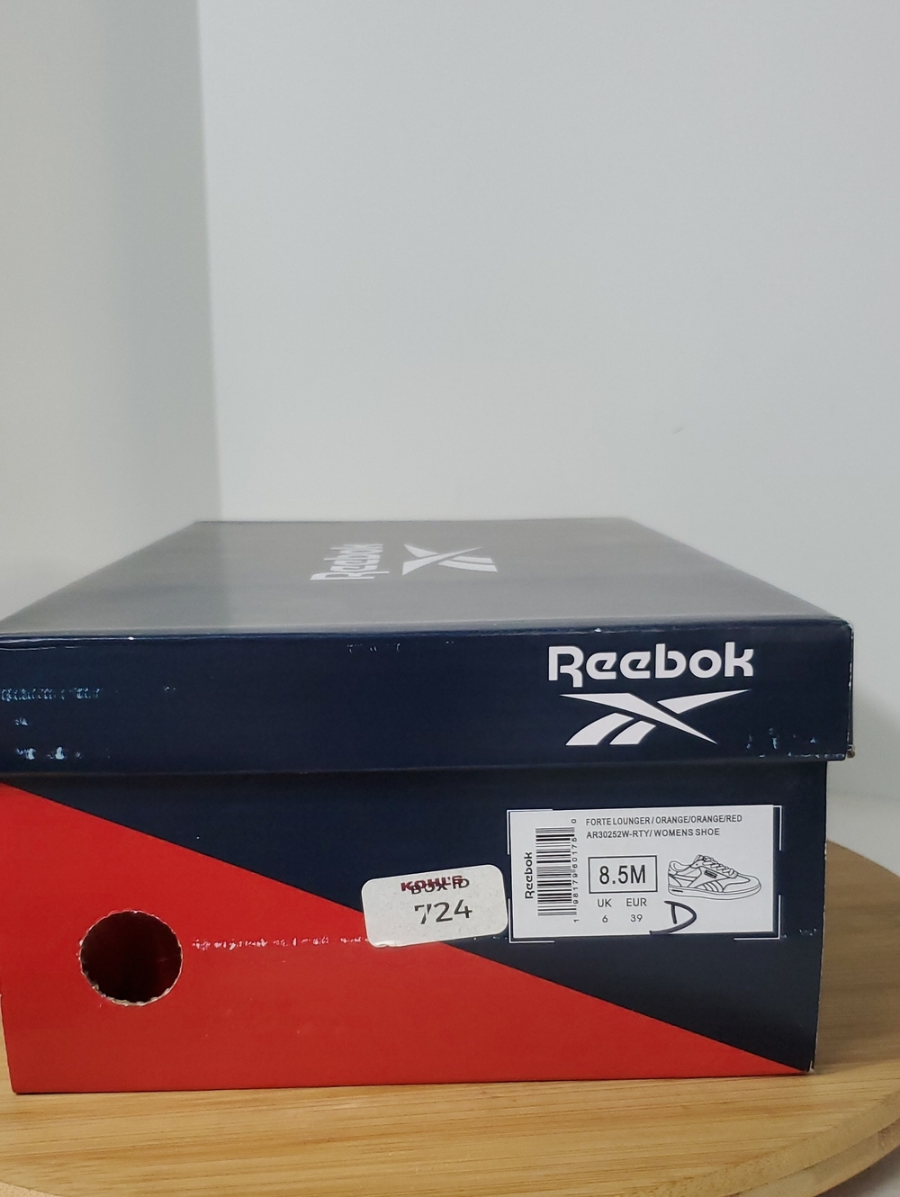 Shoe Box (Not VR/AR)